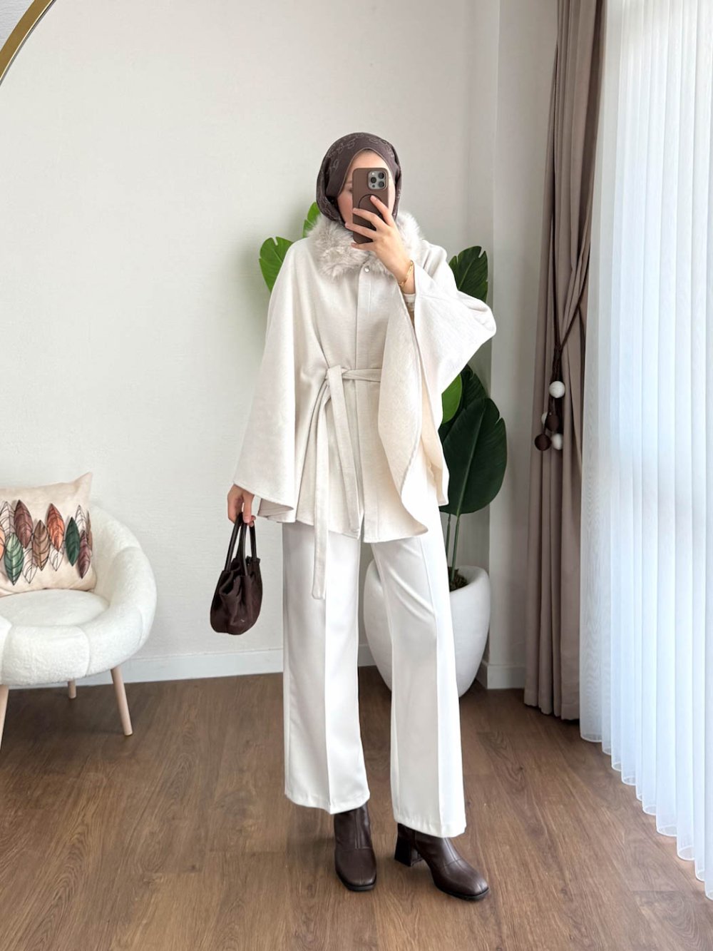 Kürklü Kaşe Panço Krem