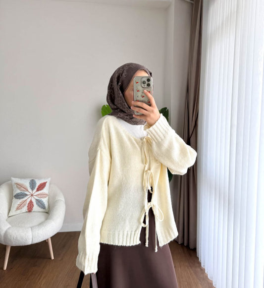 Bağcıklı Laura Hırka  Krem