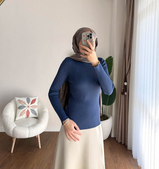 Dik Yaka Fırfırlı Body Lacivert