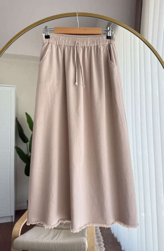 Gabardin Püsküllü Etek  Bej